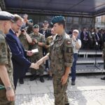 Oficjalne zakończenie marszu Kadrówki. Wręczenie medali Pro Patria i Pro Bono Poloniae   / Jarosław Kubalski / Radio Kielce