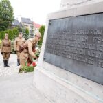 Miechów. Marsz Szlakiem I Kompanii Kadrowej / Jarosław Kubalski / Radio Kielce