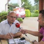 Letni Raport Dnia. Cezary Błach - burmistrz Suchedniowa i Robert Szumielewicz - Radio Kielce / Krzysztof Bujnowicz / Radio Kielce