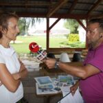 Letni Raport Dnia. Karolina Gałczyńska-Szymczyk - Stowarzyszenie "Pod Prąd" i Robert Szumielewicz - Radio Kielce / Krzysztof Bujnowicz / Radio Kielce