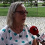 Nowy Korczyn. Letni Raport Dnia. Ligia Płonka - przewodnicząca Towarzystwa Ziemi Korczyńskiej / Krzysztof Bujnowicz / Radio Kielce