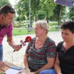 Nowy Korczyn. Letni Raport Dnia. Robert Szumielewicz - Radio Kielce, Grażyna Rasińska i Ewa Boduszek - Stowarzyszenie Korczynian Nad Nidą / Krzysztof Bujnowicz / Radio Kielce