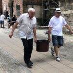 Ponad 200 pątników wyruszyło z Sandomierza w pielgrzymce na Jasną Górę / Grażyna-Szlęzak-Wójcik / Radio Kielce