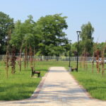 Skwer w Busku-Zdroju pomiędzy ulicą Starkiewicza, sanatorium Rafał, i aleją Topolową / Marta Gajda / Radio Kielce