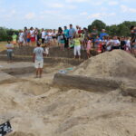 W Rzemienowicach pod lasem w gminie Opatowiec trwają prace archeologiczne. / Marta Gajda / Radio Kielce