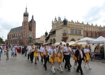 43. Międzynarodowe Targi Sztuki Ludowej w Krakowie / Marta Gajda / Radio Kielce