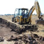 Pole miedzy Krzczonowem, a Kociną w gminie Opatowiec. Poszukiwania szczątków Liberatora B24L / Marta Gajda / Radio Kielce