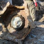 Pole miedzy Krzczonowem, a Kociną w gminie Opatowiec. Poszukiwania szczątków Liberatora B24L / Marta Gajda / Radio Kielce