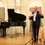 Busko. Koncert pn. „Śpiewać każdy może” w Sanatorium Marconi. Na zdjęciu: prof. Krzysztof Bielecki / Marta Gajda / Radio Kielce