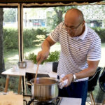 „Stacja Wakacje - Smakuj lato”. Kuchnia z Kazachstanu, Kirgistanu i Uzbekistanu. Talant Dujszebajew / Karol Żak / Daria Pycia / Radio Kielce