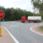 Policyjna akcja na skrzyżowaniu w Rudzie Malenieckiej / Daria Pycia / Radio Kielce