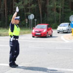 Policyjna akcja na skrzyżowaniu w Rudzie Malenieckiej / Daria Pycia / Radio Kielce