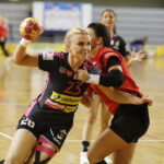 09.08.2019 Kielce. Międzynarodowy turniej piłki ręcznej kobiet o puchar prezydenta Kielc. Mecz Korona Handball - Piotrcovia Piotrków Trybunalski / Jarosław Kubalski / Radio Kielce