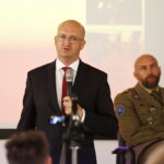 23.08.2019 Kielce. OMPiO. Debata "Współpraca i pomoc humanitarna". Wiceminister spraw zagranicznych Piotr Wawrzyk / Jarosław Kubalski / Radio Kielce