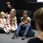 24.08.2019 Kielce. Teatr Lalki i Aktora "Kubuś". Warsztaty dla dzieci i rodziców / Jarosław Kubalski / Radio Kielce