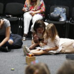 24.08.2019 Kielce. Teatr Lalki i Aktora "Kubuś". Warsztaty dla dzieci i rodziców / Jarosław Kubalski / Radio Kielce