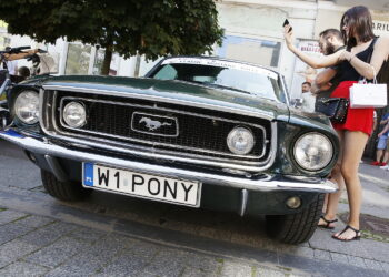 24.08.2019 Kielce. Ford Mustang. I Zlot Klasycznych Mustangów / Jarosław Kubalski / Radio Kielce