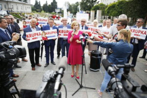 30.08.2019 Kielce. Poseł PiS i wiceminister sportu i turystyki Anna Krupka zainaugurowała kampanię wyborczą / Jarosław Kubalski / Radio Kielce