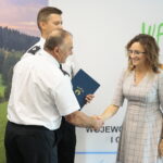 Kielce. Podpisanie umów na dofinansowanie zakupu sprzętu dla OSP / Wiktor Taszłow / Radio Kielce