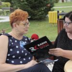 Letni Raport Dnia. Katarzyna Sorn - dyrektor Miejsko-Gminnego Ośrodka Kultury i Sportu w Stąporkowie i Ewa Okońska - Radio Kielce / Krzysztof Bujnowicz / Radio Kielce