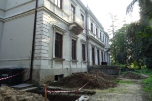 Remont Pałacu Wielopolskich w Częstocicach / Emilia Sitarska / Radio Kielce