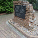 Ostrowiec Świętokrzyski. Wieczorne zwiedzanie osiedla Kuźnia / Emilia Sitarska / Radio Kielce