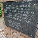 Ostrowiec Świętokrzyski. Wieczorne zwiedzanie osiedla Kuźnia / Emilia Sitarska / Radio Kielce