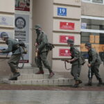 Kielce. Barykady na ulicy Sienkiewicza / Wiktor Taszłow / Radio Kielce