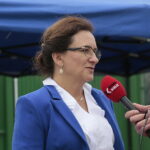 Familijne Igrzyska Klubu Sportowego „Łazy”, Na zdjęciu: wojewoda Agata Wojtyszek / Wiktor Taszłow / Radio Kielce