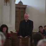 Letni Festiwal Muzyki Sakralnej „Ucho Igielne”. Na zdjęciu ojciec Marian Puchała, superior klasztoru na Świętym Krzyżu / Wiktor Taszłow / Radio Kielce