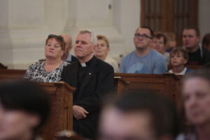 Letni Festiwal Muzyki Sakralnej „Ucho Igielne”. Na zdjęciu ojciec Marian Puchała, superior klasztoru na Świętym Krzyżu / Wiktor Taszłow / Radio Kielce