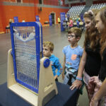 Mobilna wystawa Centrum Nauki Kopernik - Naukobus / Wiktor Taszłow / Radio Kielce