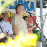 „Zostań Żołnierzem Rzeczypospolitej” - piknik, promujący polskie wojsko. Przemawia Jarosław Rusiecki - senator PiS / Wiktor Taszłow / Radio Kielce