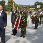 Kadrówka dotarła do Kielc. Wojciech Kolarski - kancelaria prezydenta RP, Józef Kasprzyk, szef Urzędu do Spraw Kombatantów i Osób Represjonowanych / Wiktor Taszłow / Radio Kielce