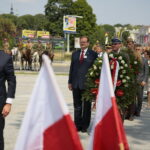 Kadrówka dotarła do Kielc. Wojciech Kolarski - kancelaria prezydenta RP, Józef Kasprzyk, szef Urzędu do Spraw Kombatantów i Osób Represjonowanych / Wiktor Taszłow / Radio Kielce