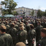 Obchody Święta Wojska Polskiego / Wiktor Taszłow / Radio Kielce