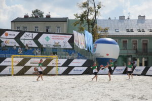 Festiwal Sportów Plażowych / Wiktor Taszłow / Radio Kielce