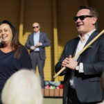 Piknik rodzinny Prawa i Sprawiedliwości. Na zdjęciu: Monika Słoniewska – radna, Dominik Tarczyński - poseł PiS / Wiktor Taszłow / Radio Kielce