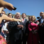 Inauguracja kampanii wyborczej PiS. Na zdjęciu (od lewej): Patrycja Iwańska Bęben, Krzysztof Lipiec - poseł PiS, Zbigniew Ziobro - minister sprawiedliwości i prokurator generalny, prezes Solidarnej Polski, Andrzej Kryj - poseł PiS, Anna Krupka - poseł, Piotr Wawrzyk - wiceminister spraw zagranicznych, Agata Wojtyszek – wojewoda świętokrzyski / Wiktor Taszłow / Radio Kielce