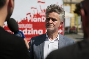 Inauguracja kampanii wyborczej PiS. Na zdjęciu: Krzysztof Słoń - senator PiS / Wiktor Taszłow / Radio Kielce