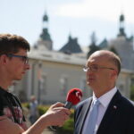 Inauguracja kampanii wyborczej PiS. Na zdjęciu: Piotr Wawrzyk - wiceminister spraw zagranicznych / Wiktor Taszłow / Radio Kielce