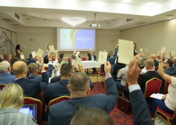 Wybory zarządu Regionalnej Organizacji Turystycznej / Wiktor Taszłow / Radio Kielce