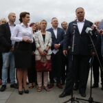 Inauguracja kampanii wyborczej Koalicji Obywatelskiej. Na zdjęciu (na pierwszym planie): Marzena Okła-Drewnowicz – poseł, Anna Dziewanowska – kandydatka KO, Bartłomiej Sienkiewicz – kandydat KO, Artur Gierada – poseł, Adam Cyrański – poseł / Wiktor Taszłow / Radio Kielce