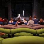 Próby stolikowe do czytania sztuki "Malala" / Wiktor Taszłow / Radio Kielce