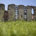 Tajemnicze podziemia w Bodzentynie / Wiktor Taszłow / Radio Kielce