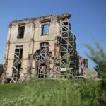 Tajemnicze podziemia w Bodzentynie / Wiktor Taszłow / Radio Kielce