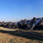 Pożar słomy w Przeuszynie w gminie Ćmielów / Ratownictwo Powiatu Ostrowieckiego