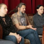 05.09.2019. Kielce. Konferencja przed spektaklem "Hańba" w Teatrze Żeromskiego. Na zdjęciu od lewej: Ewa Gondek - muzyka, Maciej Podstawny - reżyser, Marta Śniosek-Masacz - kostiumy / Wiktor Taszłow / Radio Kielce