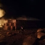 Pożar słomy w Przeuszynie w gminie Ćmielów / Ratownictwo Powiatu Ostrowieckiego