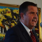 Jędrzejów. Promocja książki „Gdy zakwitną magnolie” Anny Ginter / Ewa Pociejowska-Gawęda / Radio Kielce